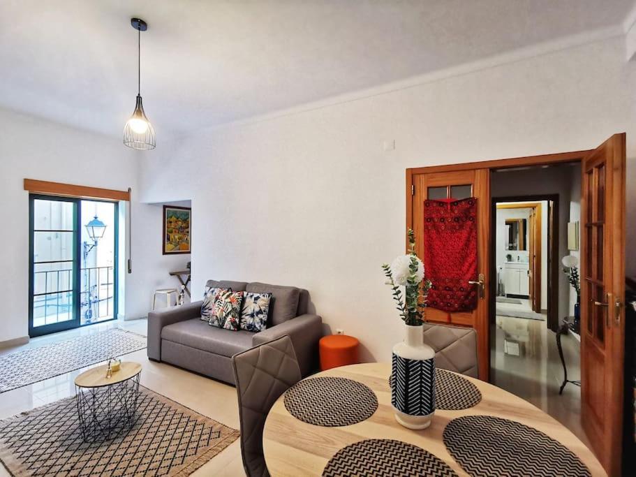 Downtown Apartment Сетубал Экстерьер фото